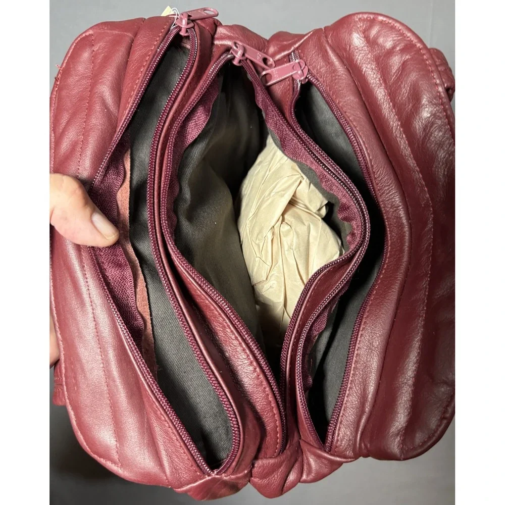 Hazelwood Women's Burgandy Genuine Leather Boho Shoulder Purse - NWT